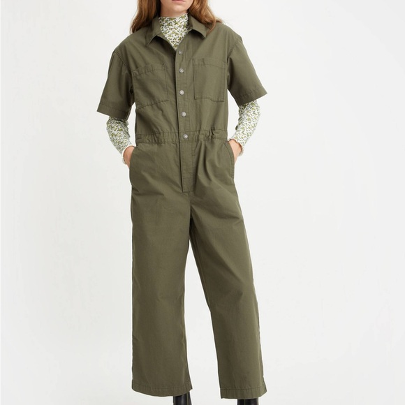 Levi's Pants - Levi’s Green SHORT SLEEVE BOILERSUIT Jumpsuit Size Small